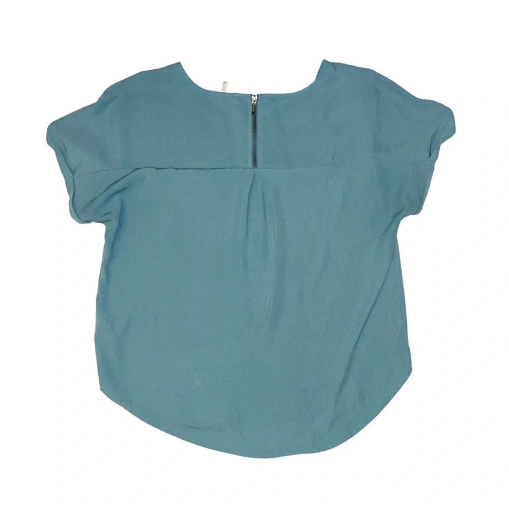MAURICES Women's Teal Short Sleeve Blouse Medium - Picture 2 of 5
